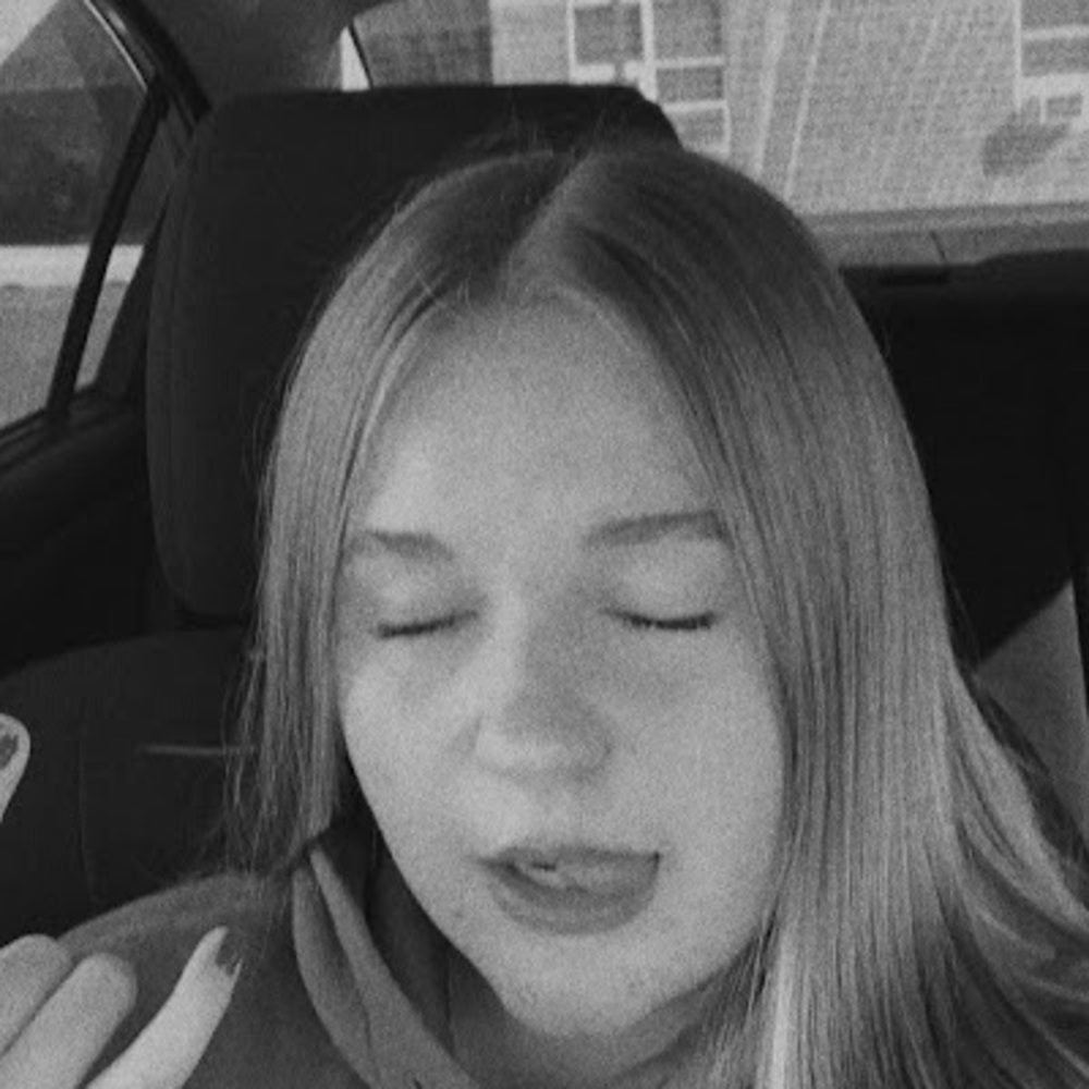 Meet your Posher, Kaitlyn - Picture 1 of 1
